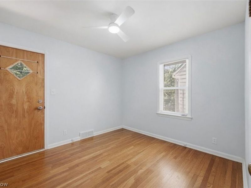 4217 Hinsdale Road, South Euclid, OH 44121 Photo 12
