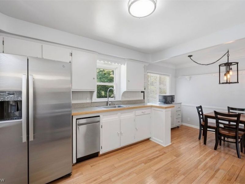 4217 Hinsdale Road, South Euclid, OH 44121 Photo 6