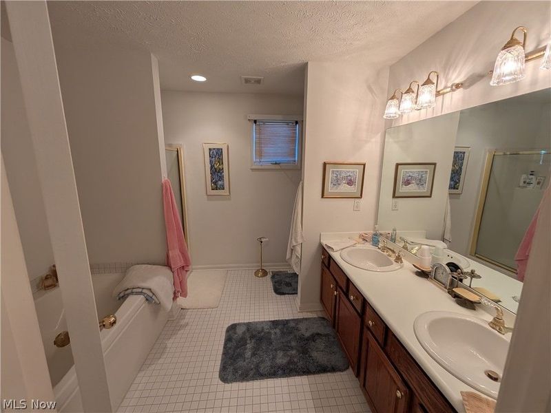 1958 E 84th Street, Cleveland, OH 44106 Photo 15