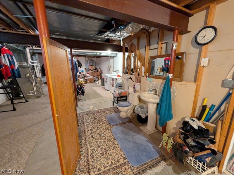 1958 E 84th Street, Cleveland, OH 44106 Photo 18