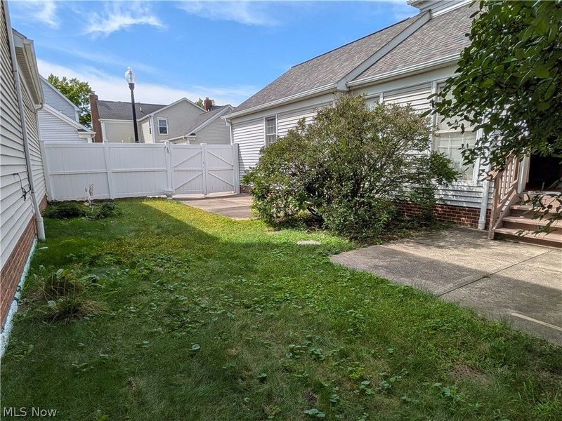 1958 E 84th Street, Cleveland, OH 44103 Photo 22