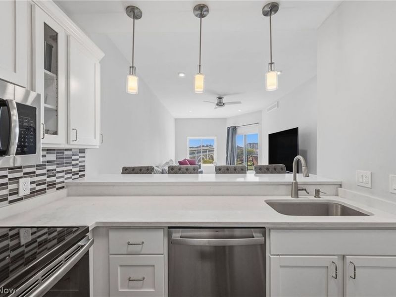 1444 W 10th Street , Unit 604, Cleveland, OH 44113 Photo 8