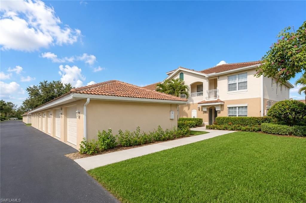 3029 Driftwood Way, Unit 3307, Naples, FL 34109 Photo