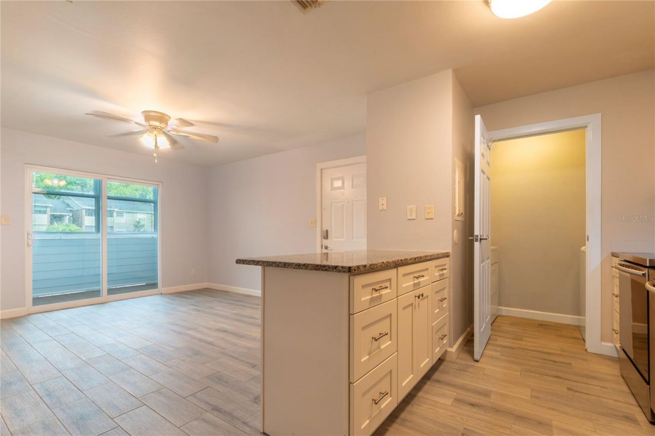 1400 Gandy Boulevard N, Unit 1010, Saint Petersburg, FL 33702 Photo
