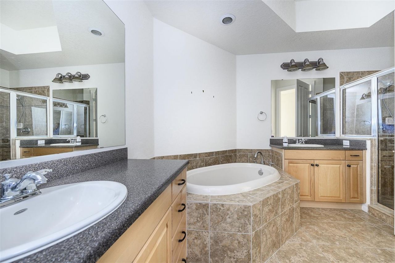 99 Vivante Boulevard, Unit 404, Punta Gorda, FL 33950 Photo