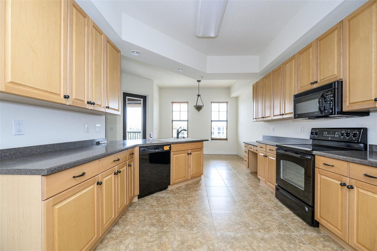 99 Vivante Boulevard, Unit 404, Punta Gorda, FL 33950 Photo