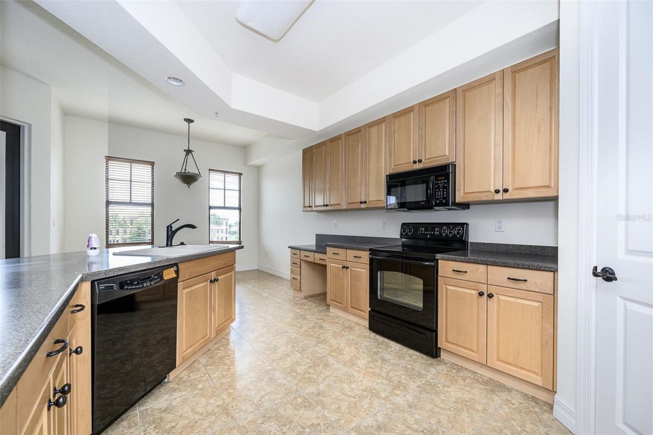 99 Vivante Boulevard, Unit 404, Punta Gorda, FL 33950 Photo