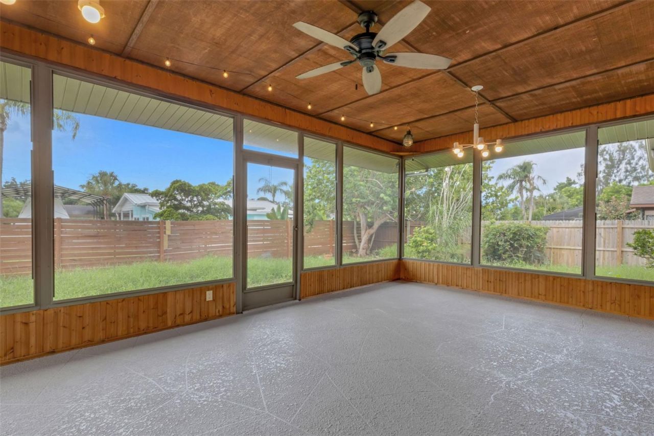 3209 Pafko Drive, Sarasota, FL 34232 Photo