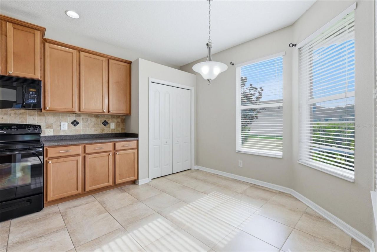 7117 50th Avenue Circle E, Palmetto, FL 34221 Photo