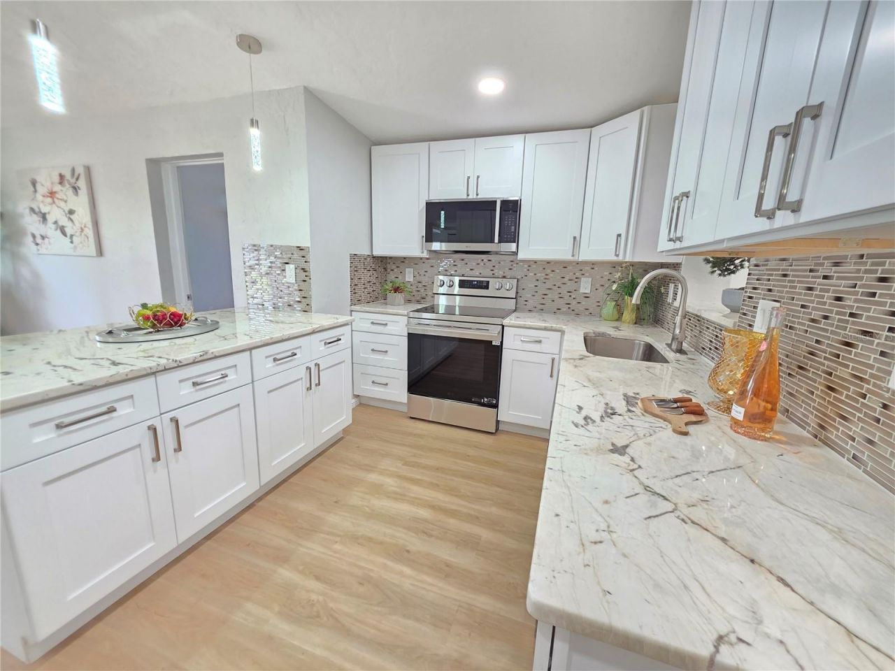 138 Davison Avenue Ne, Saint Petersburg, FL 33703 Photo
