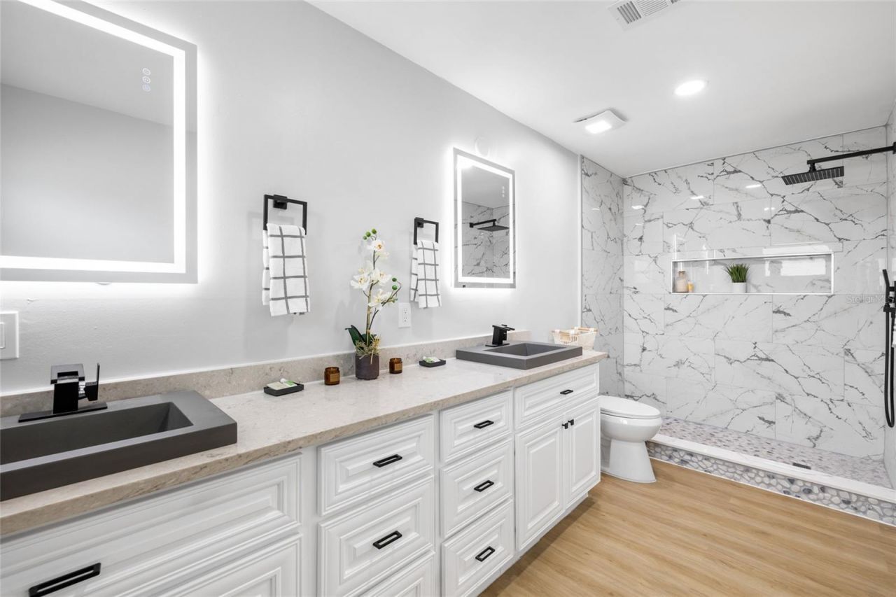 138 Davison Avenue Ne, Saint Petersburg, FL 33703 Photo
