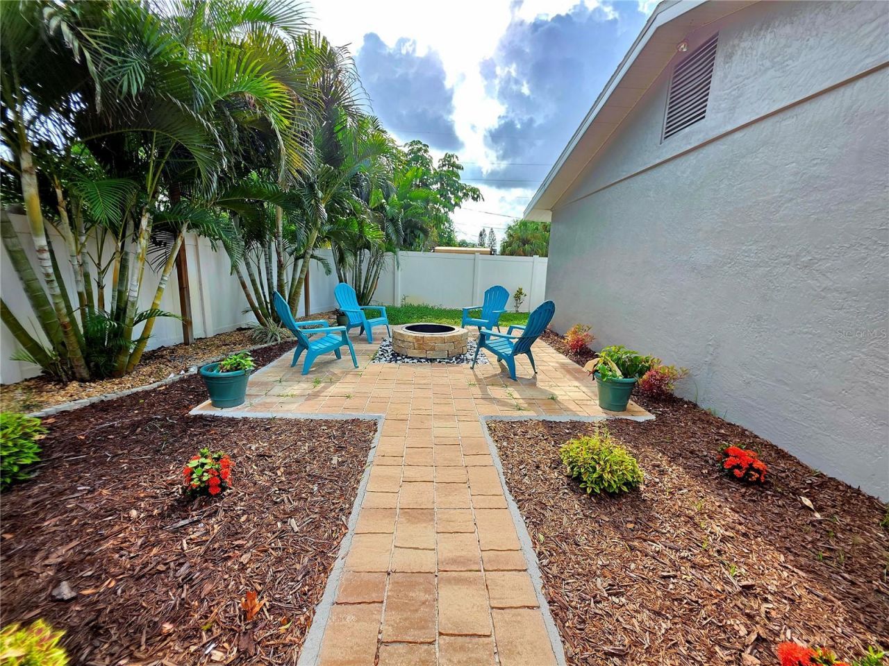 138 Davison Avenue Ne, Saint Petersburg, FL 33703 Photo