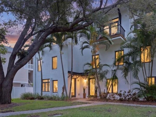 514 S GLEN AVENUE , TAMPA, FL 33609