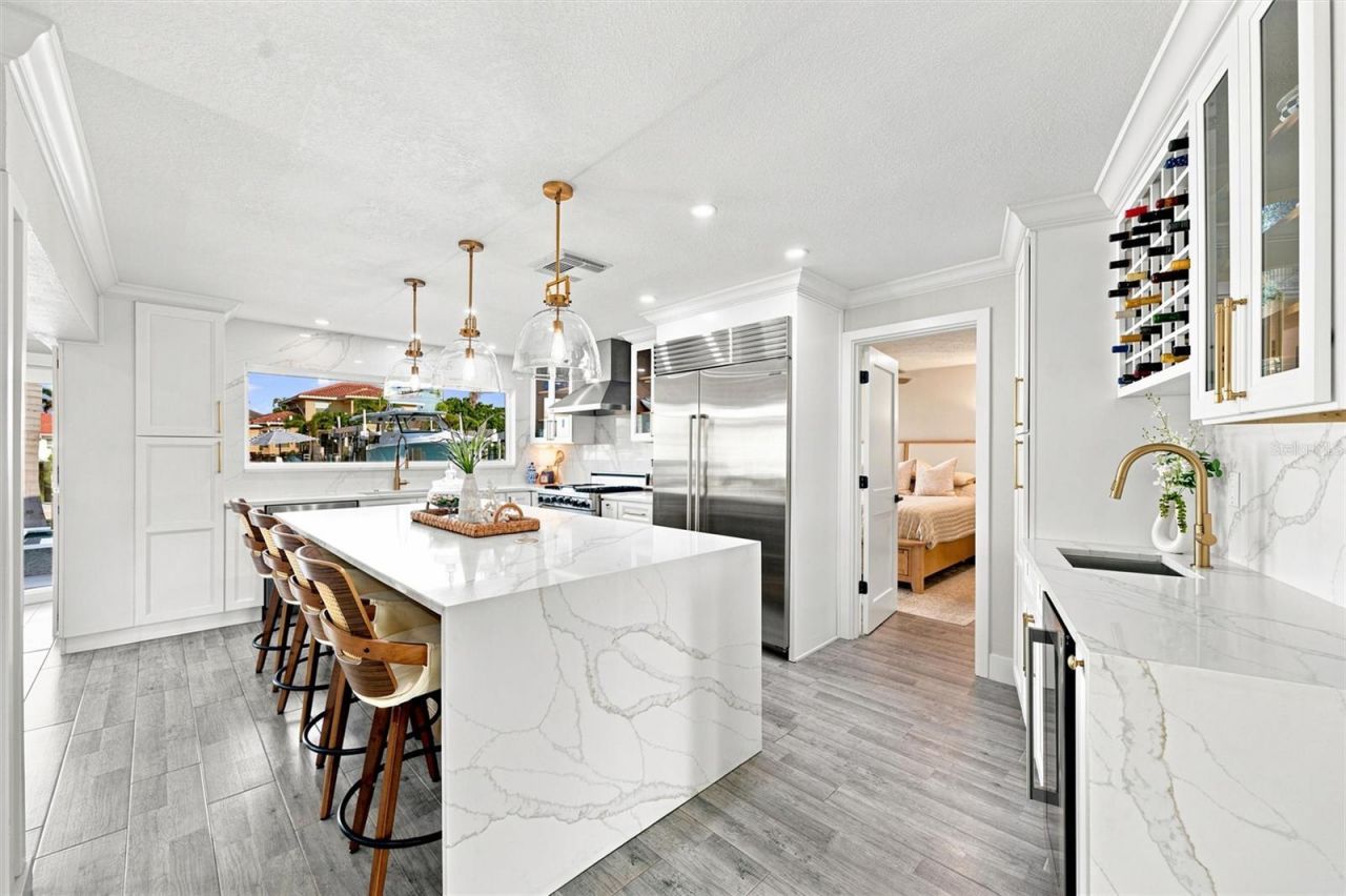 2022 Hawaii Avenue Ne, Saint Petersburg, FL 33703 Photo