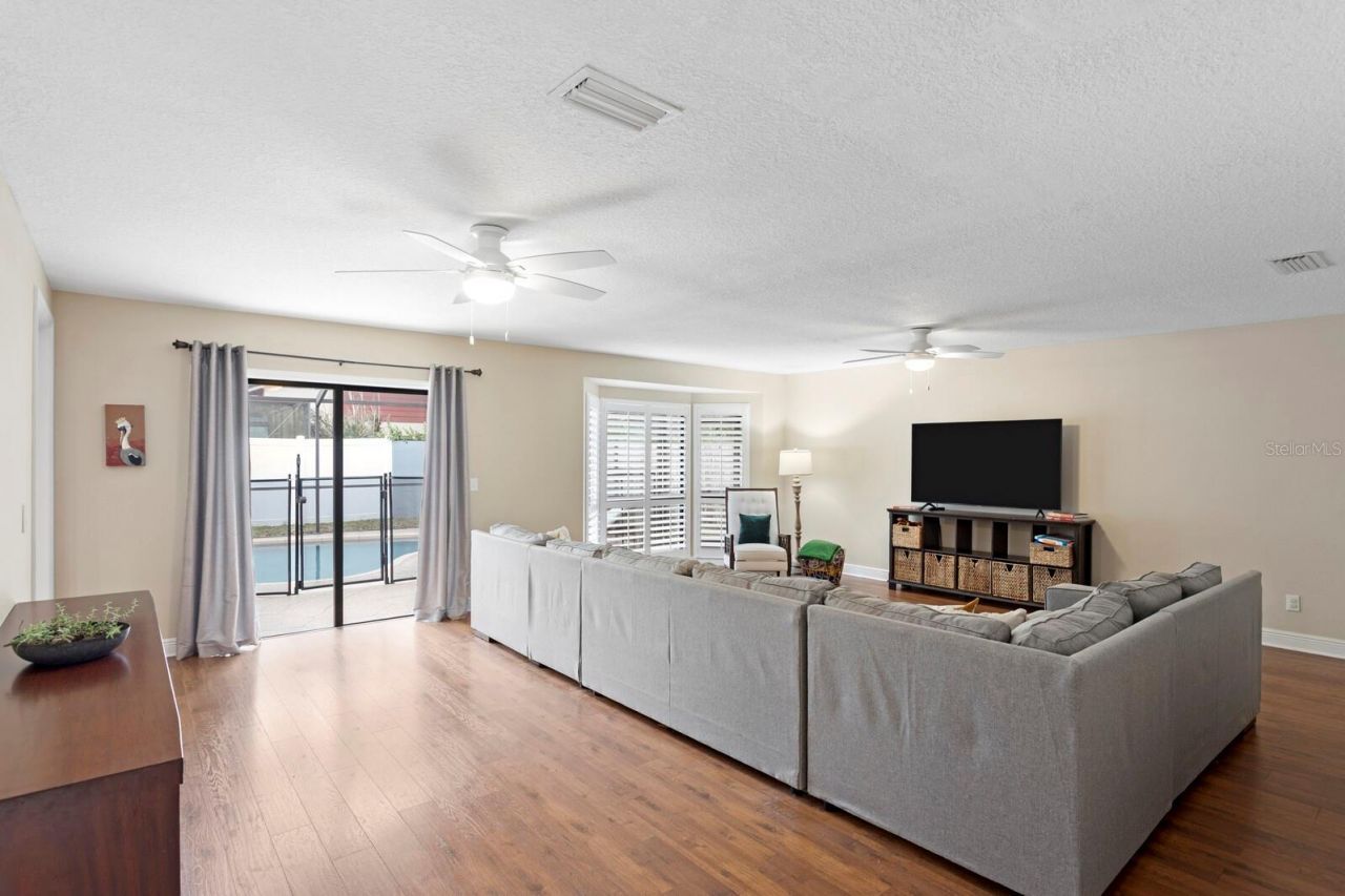12803 Rain Forest Street, Temple Terrace, FL 33617 Photo