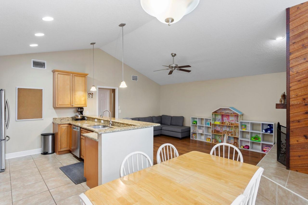 12803 Rain Forest Street, Temple Terrace, FL 33617 Photo