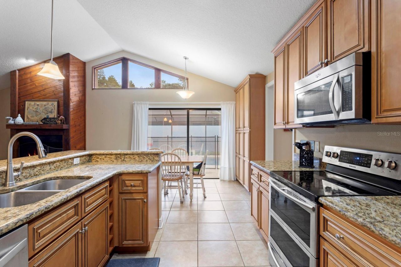 12803 Rain Forest Street, Temple Terrace, FL 33617 Photo