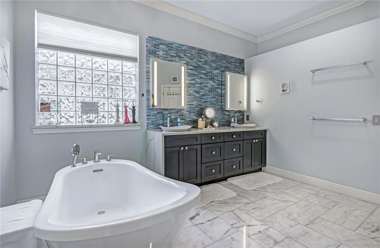 1623 Conway Isle Circle, Belle Isle, FL 32809 Photo