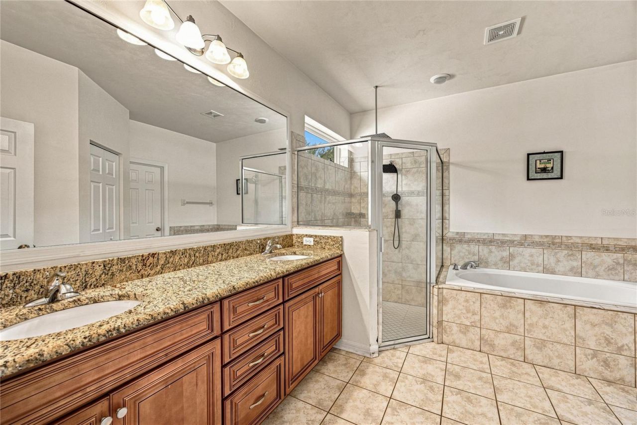 7654 SW 79th Drive, Gainesville, FL 32608 Photo
