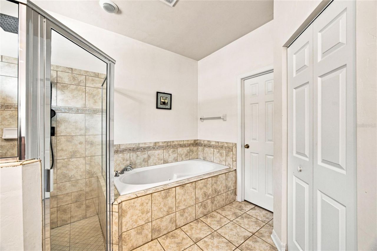 7654 SW 79th Drive, Gainesville, FL 32608 Photo