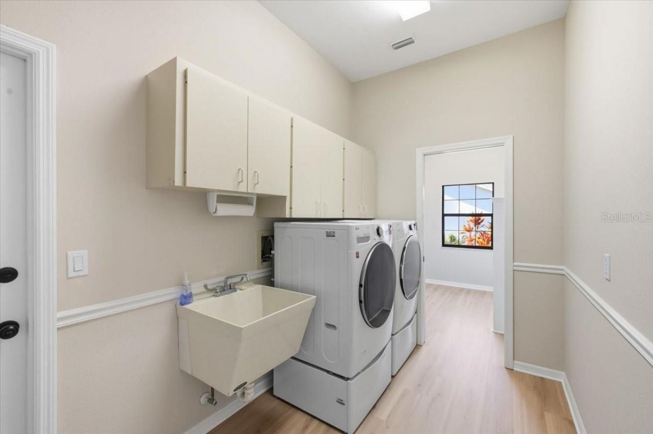 4451 Caicos Court, Sarasota, FL 34233 Photo