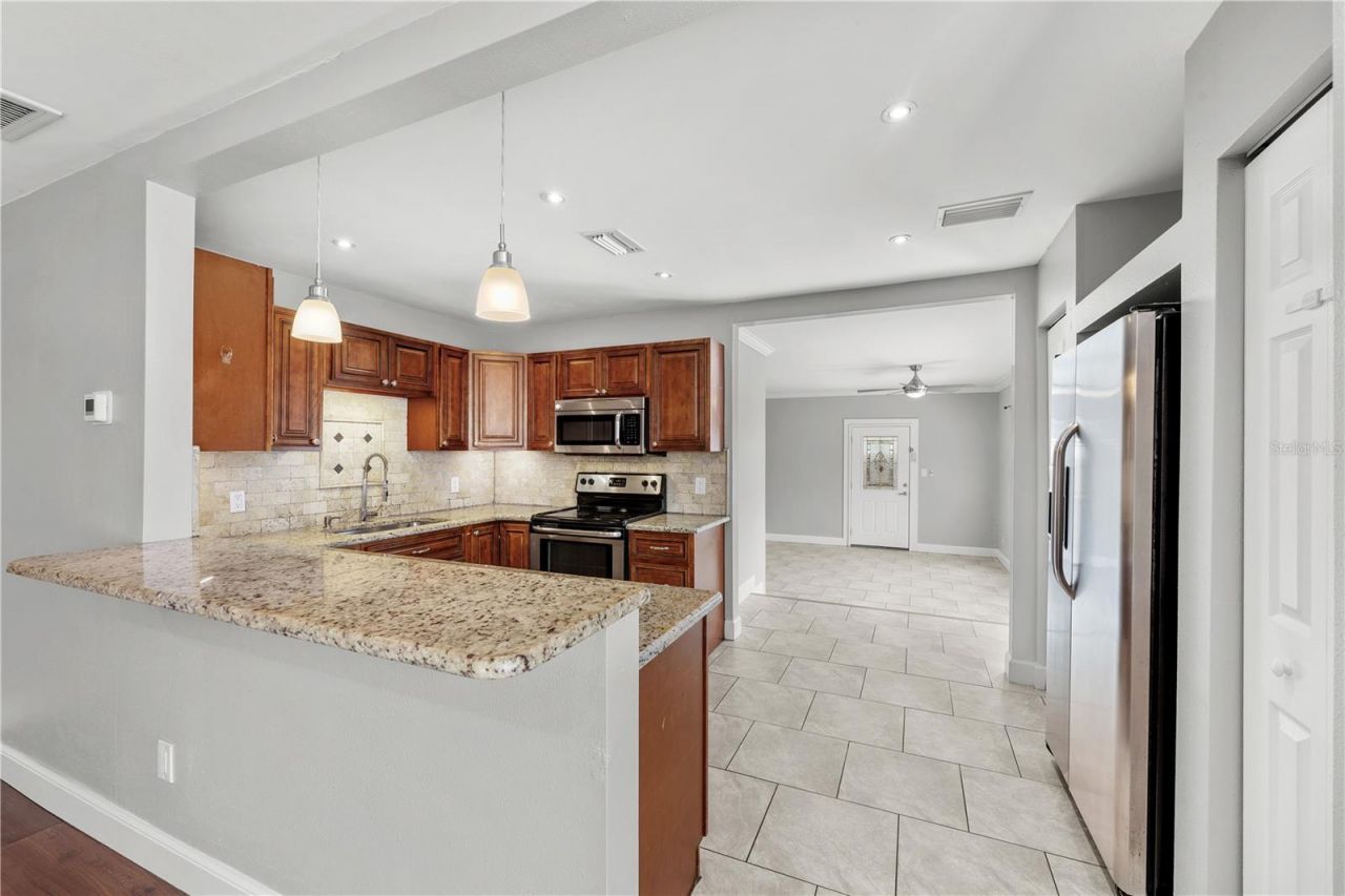 5345 38th Avenue N, Saint Petersburg, FL 33710 Photo