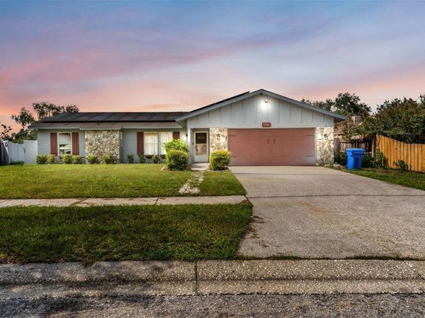 1306 BORDEN COURT , VALRICO, FL 33594