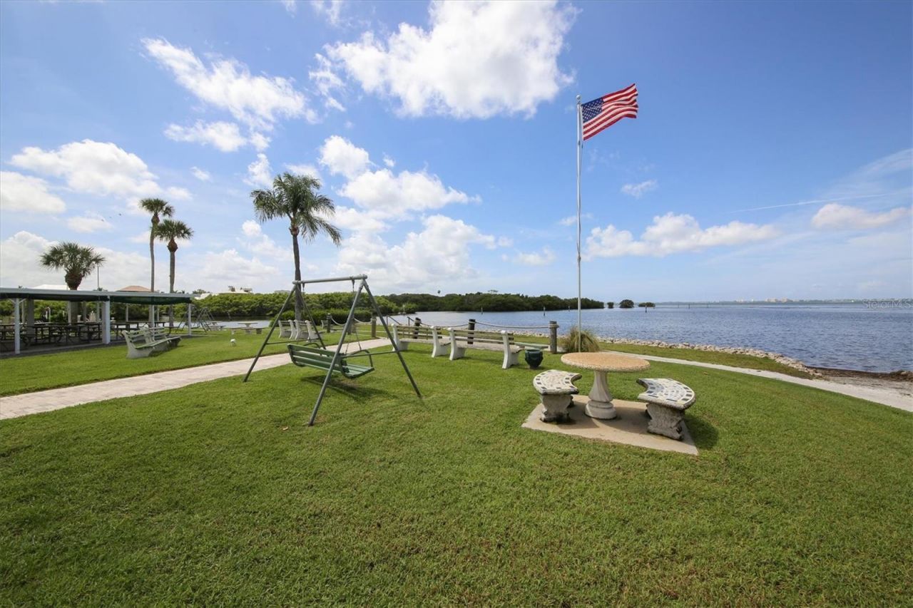 6509 Oregon Street, Bradenton, FL 34207 Photo