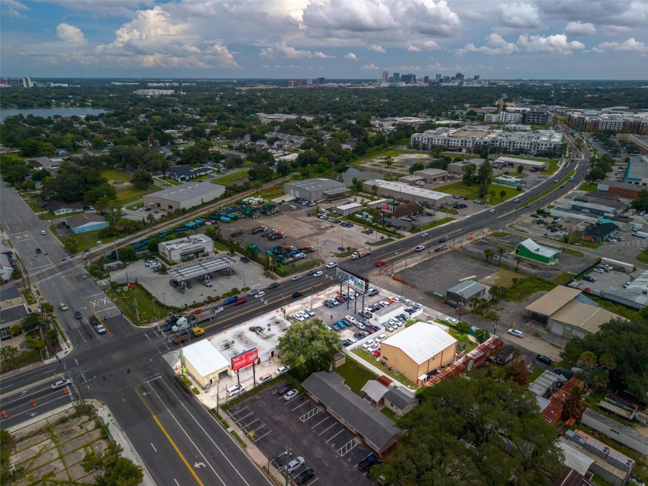 2906 N Orange Blossom Trail, Orlando, FL 32804 Photo