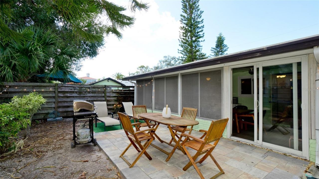 507 Madison Court, Sarasota, FL 34236 Photo