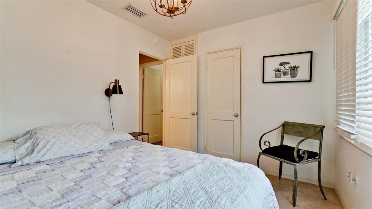 507 Madison Court, Sarasota, FL 34236 Photo