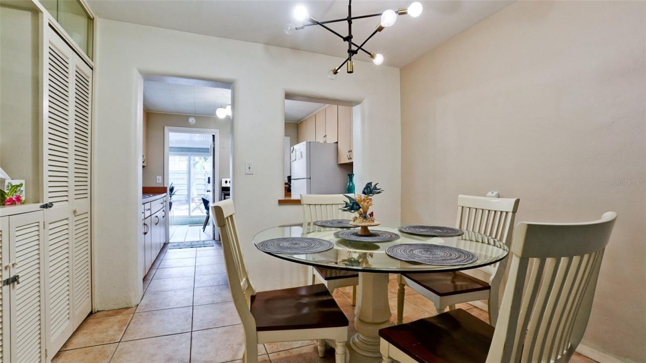 507 Madison Court, Sarasota, FL 34236 Photo