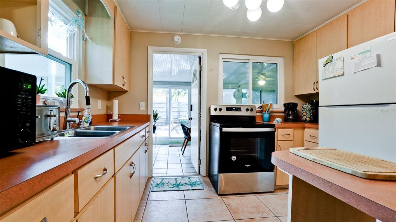 507 Madison Court, Sarasota, FL 34236 Photo