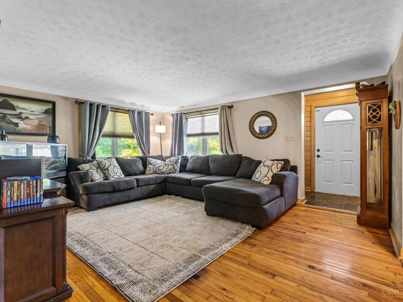 345 Amelia Olive Branch Road, Batavia Twp, OH 45102 Photo 3