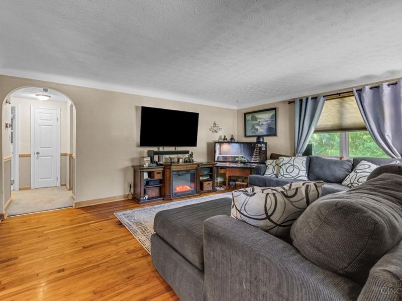 345 Amelia Olive Branch Road, Batavia Twp, OH 45102 Photo 4