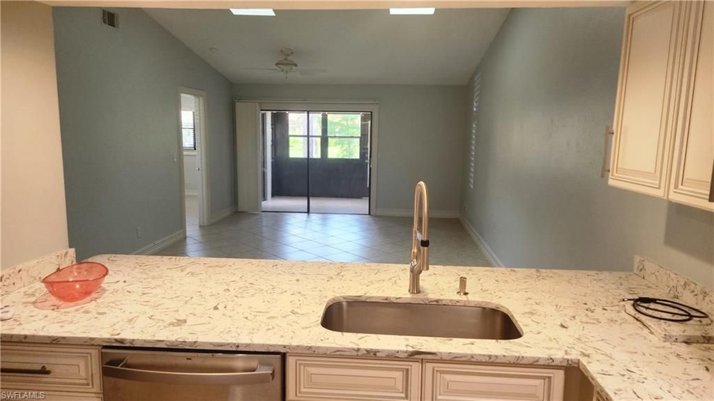 2074 Pine Isle Ln, Unit 2074, Naples, FL 34112 Photo