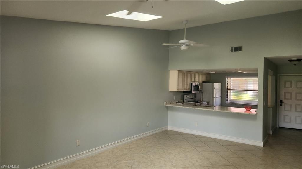 2074 Pine Isle Ln, Unit 2074, Naples, FL 34112 Photo