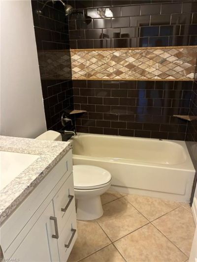 2074 Pine Isle Ln, Unit 2074, Naples, FL 34112 Photo