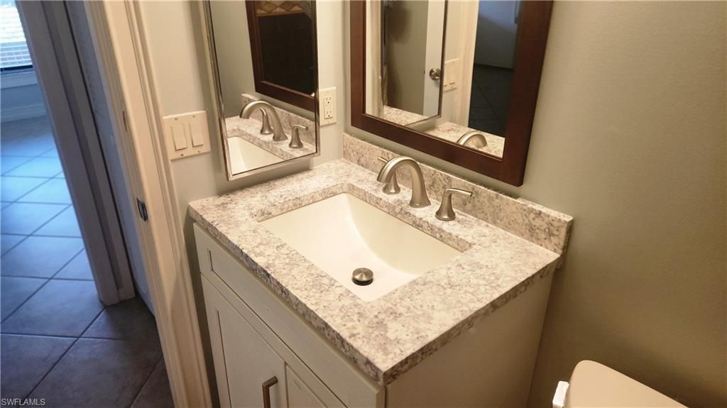 2074 Pine Isle Ln, Unit 2074, Naples, FL 34112 Photo