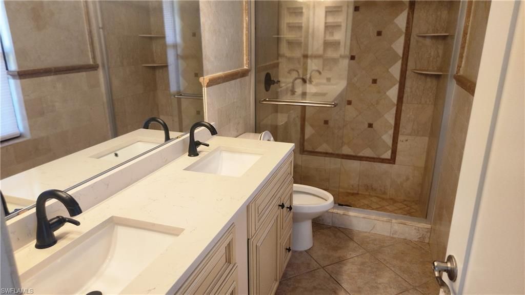 2074 Pine Isle Ln, Unit 2074, Naples, FL 34112 Photo