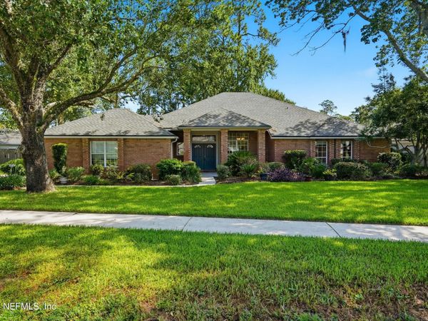 1972 WOODLAKE Drive, Fleming Island, FL 32003