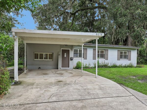 8370 BRACKRIDGE Boulevard S, Jacksonville, FL 32216