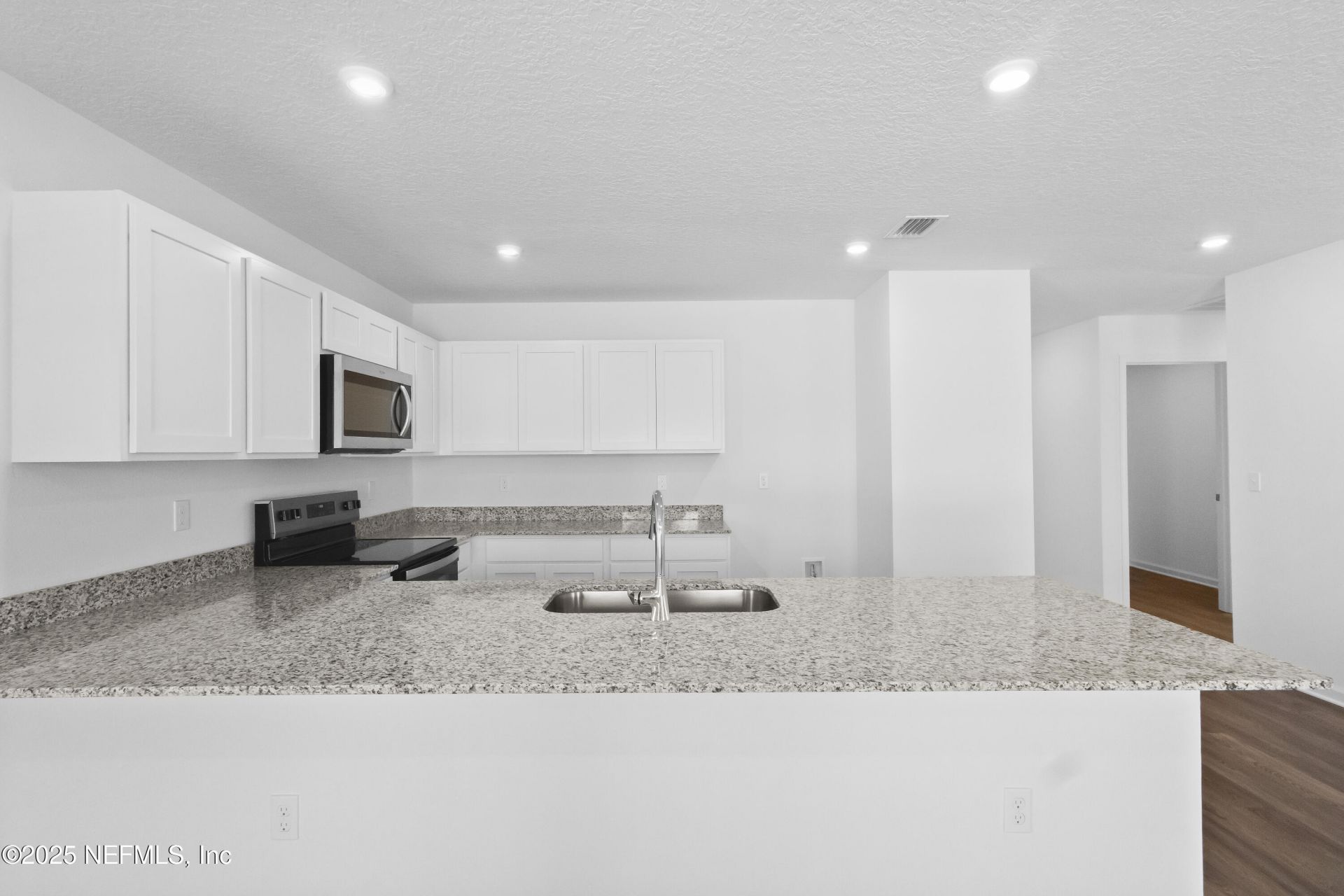 9528 Amelia Lane, Glen St. Mary, FL 32040 Photo