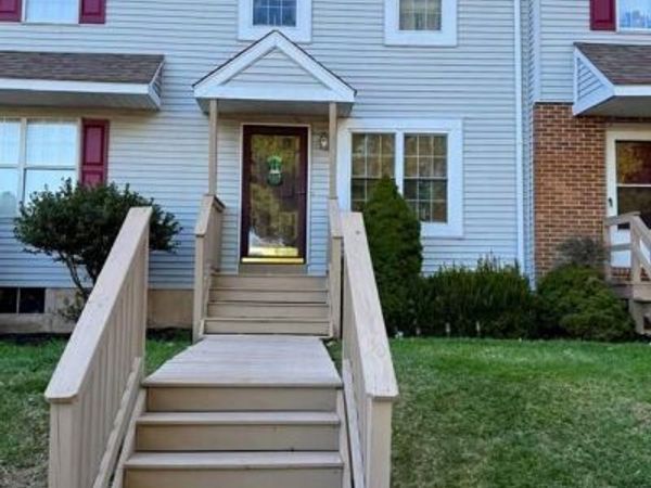231 COBBLE CREEK CURVE, Unit 231, NEWARK, DE 19702