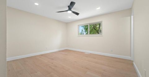 155 York Way, Sparks, NV 89431 Photo