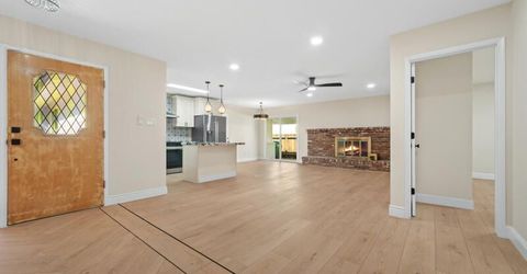 155 York Way, Sparks, NV 89431 Photo