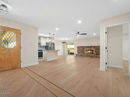 155 York Way, Sparks, NV 89431 Photo