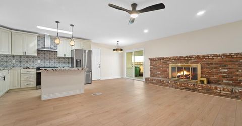 155 York Way, Sparks, NV 89431 Photo