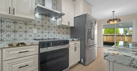 155 York Way, Sparks, NV 89431 Photo