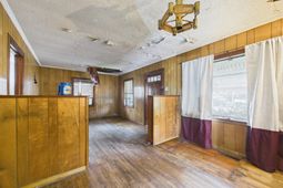 5504 Dobson Street photo 4